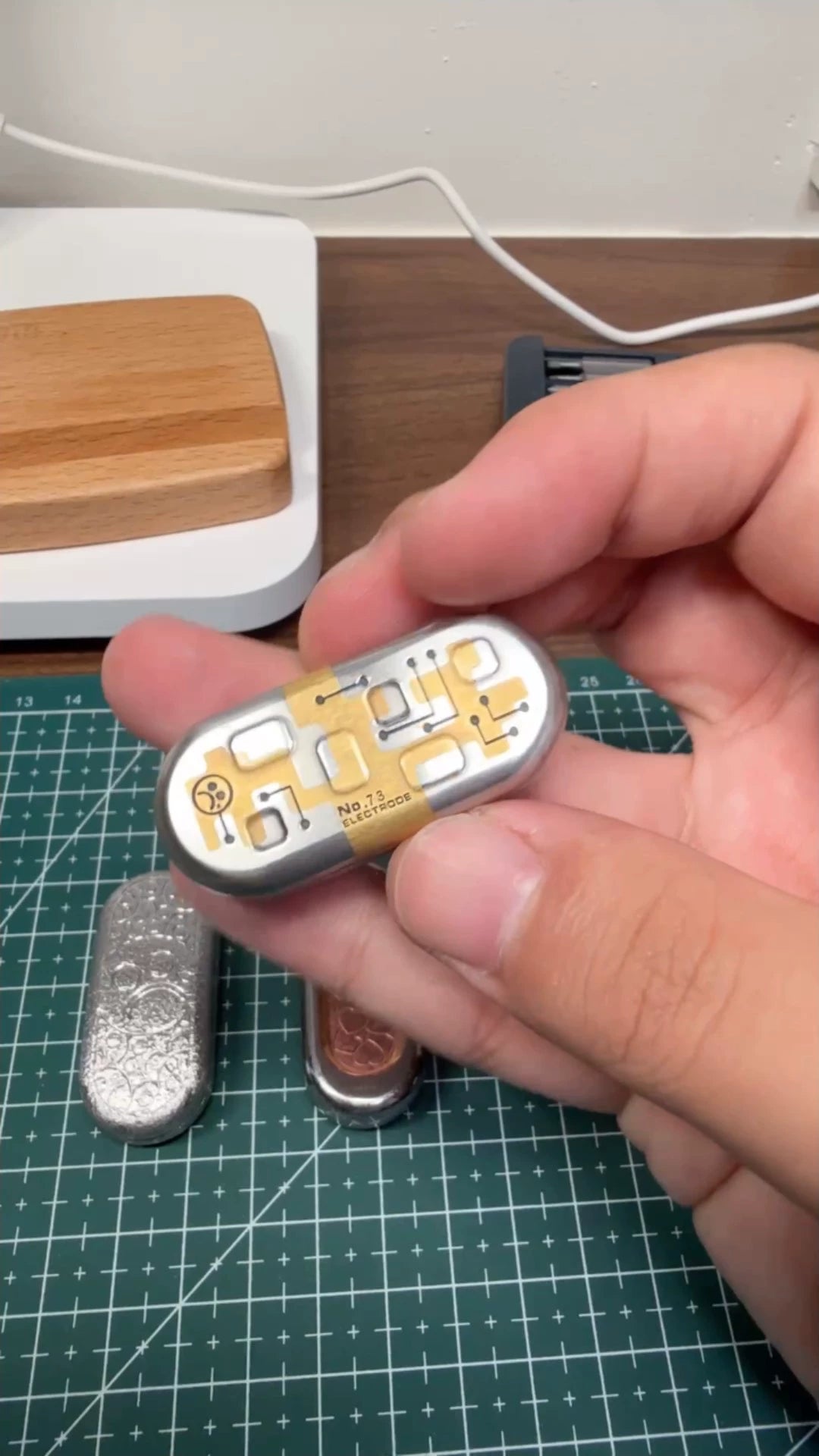 Top-B Electrode Brass