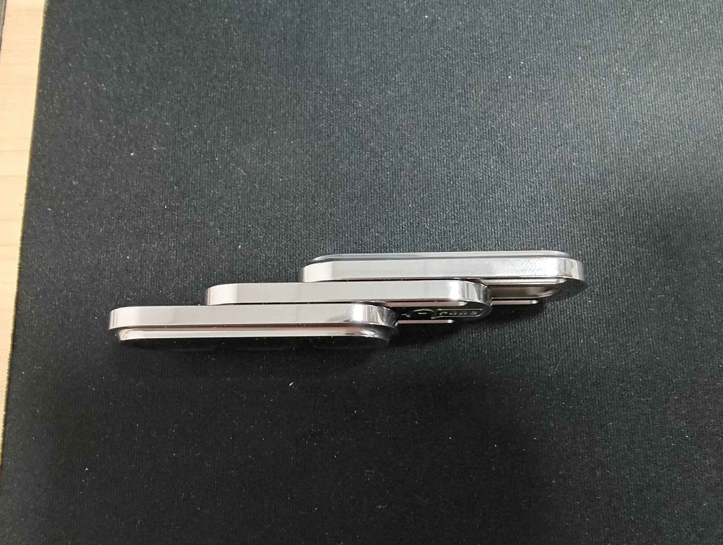 Pea Slider Stainless Steel