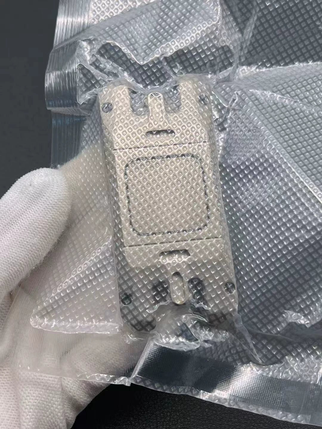 FALCON ESCORT CRUISER Titanium