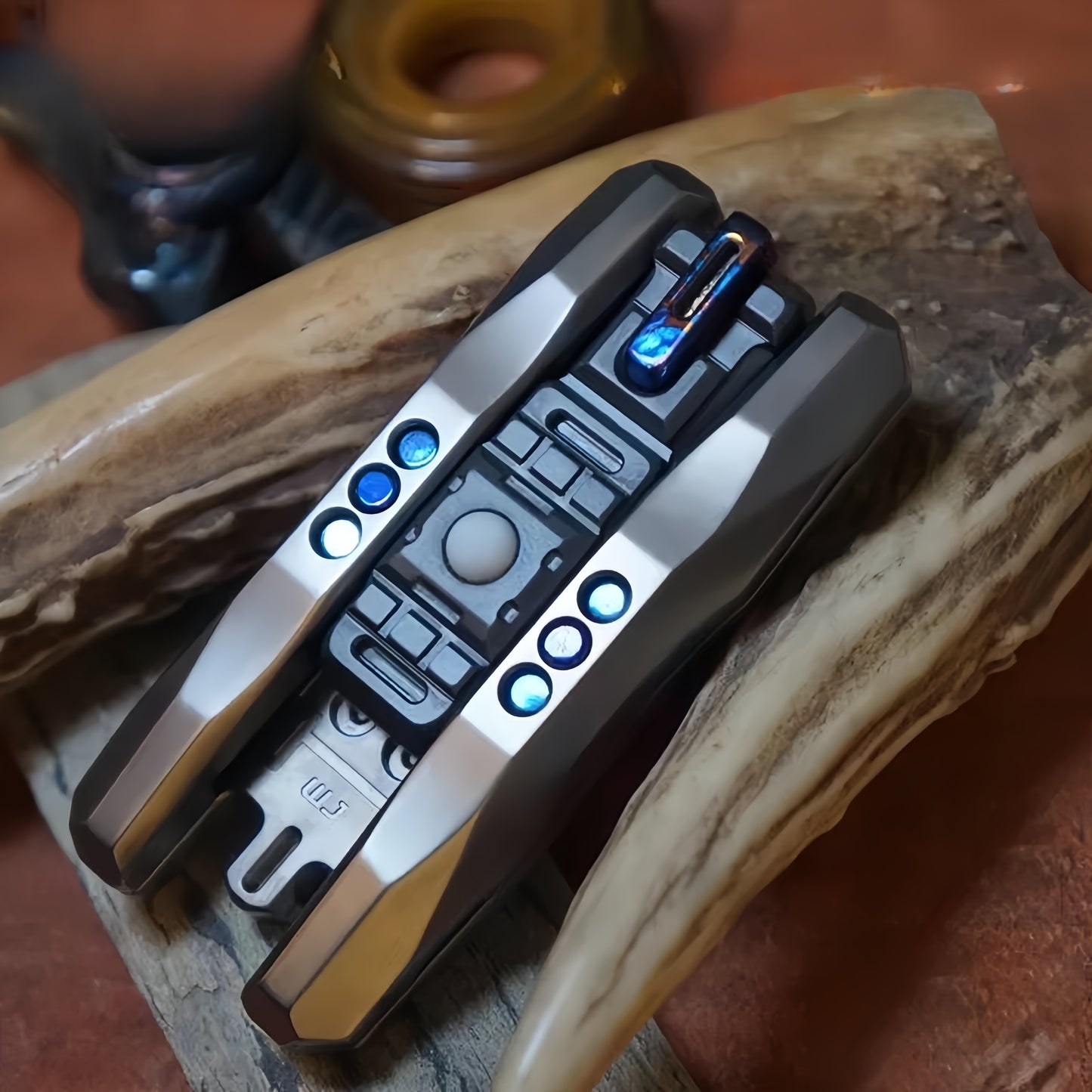 FALCON ESCORT CRUISER Titanium+Zirconium+Mokuti (White bead)