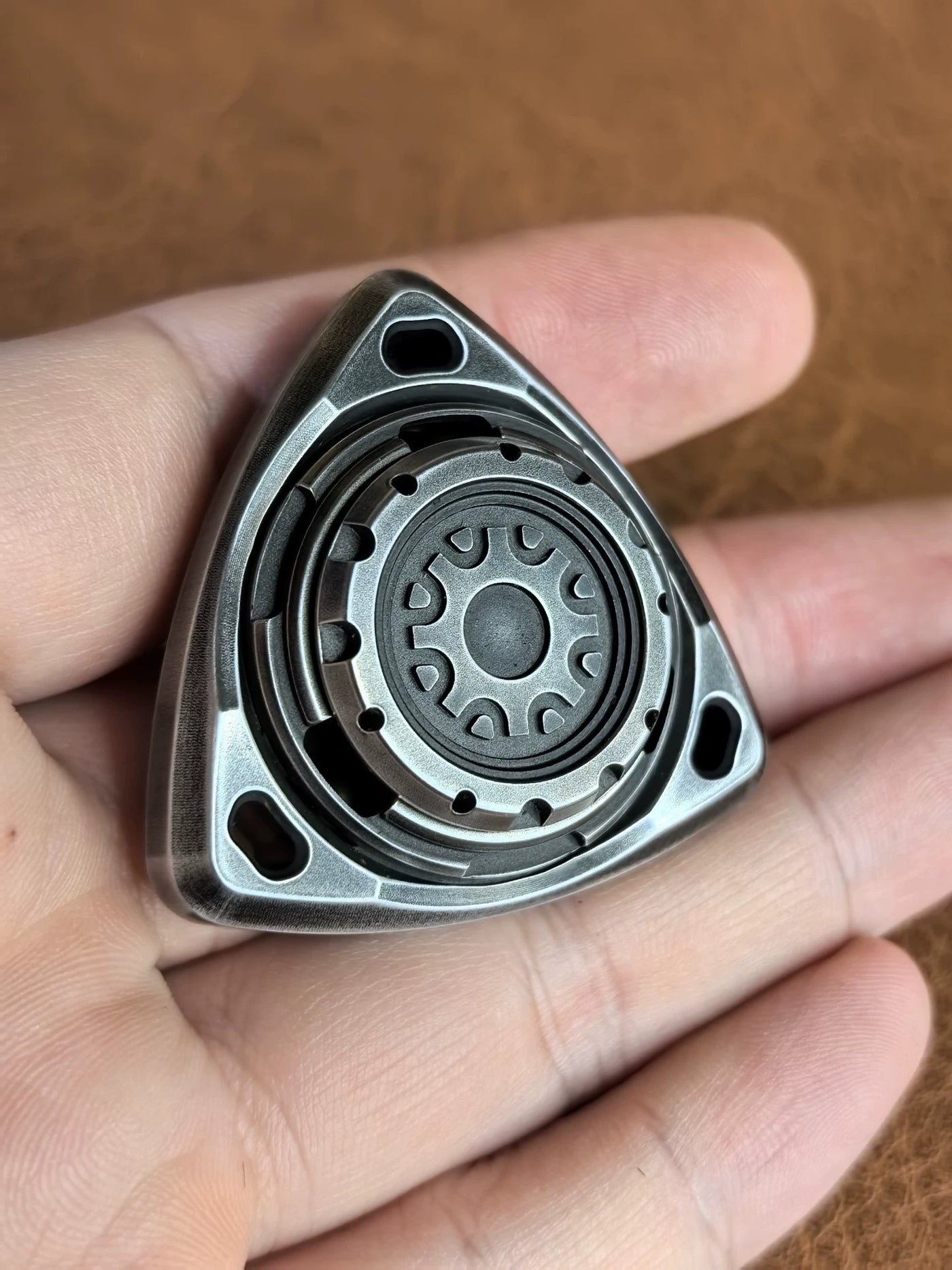 ROAR Spinner Stainless Steel