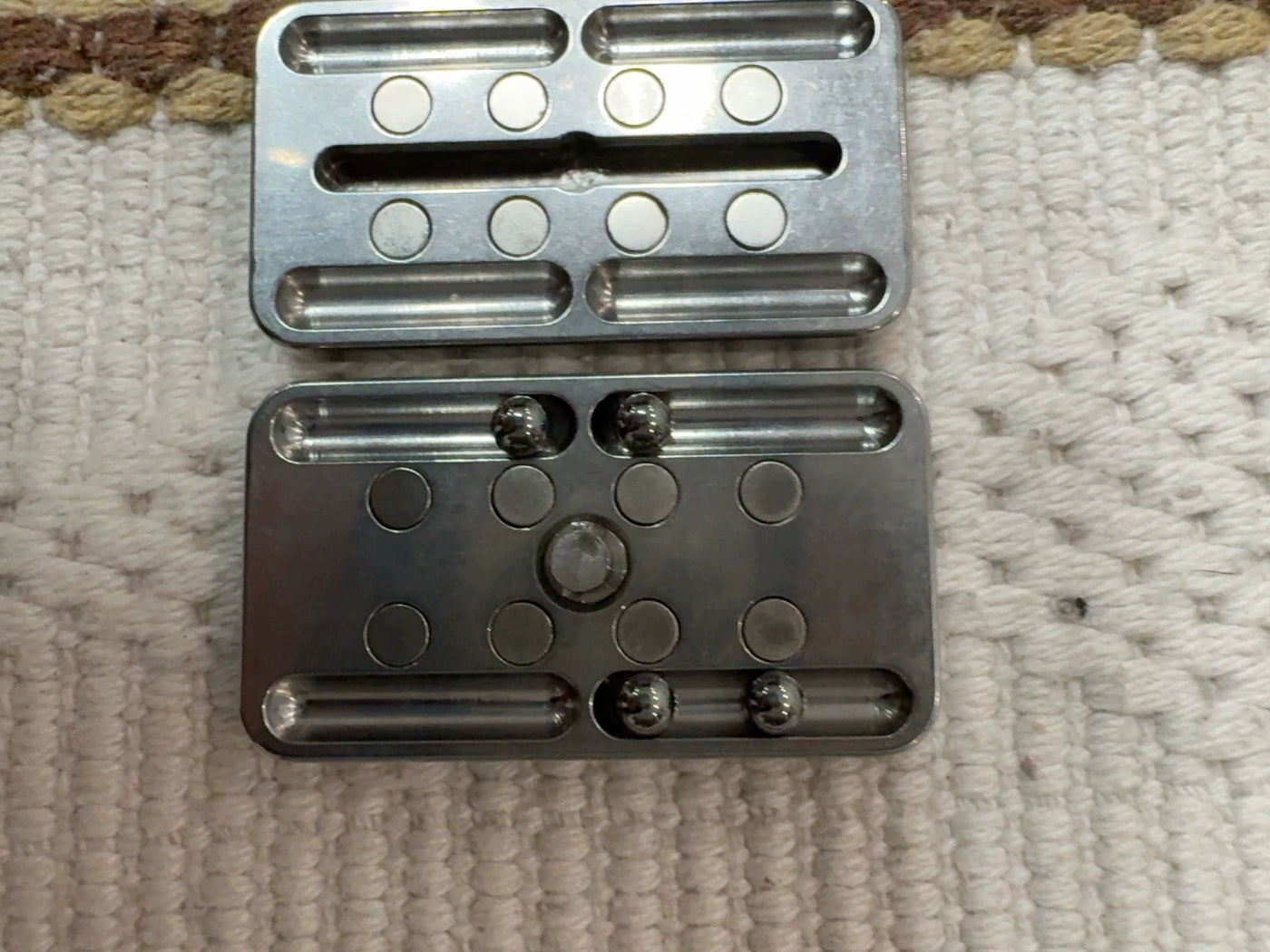 Pig Nose Stainless Steel