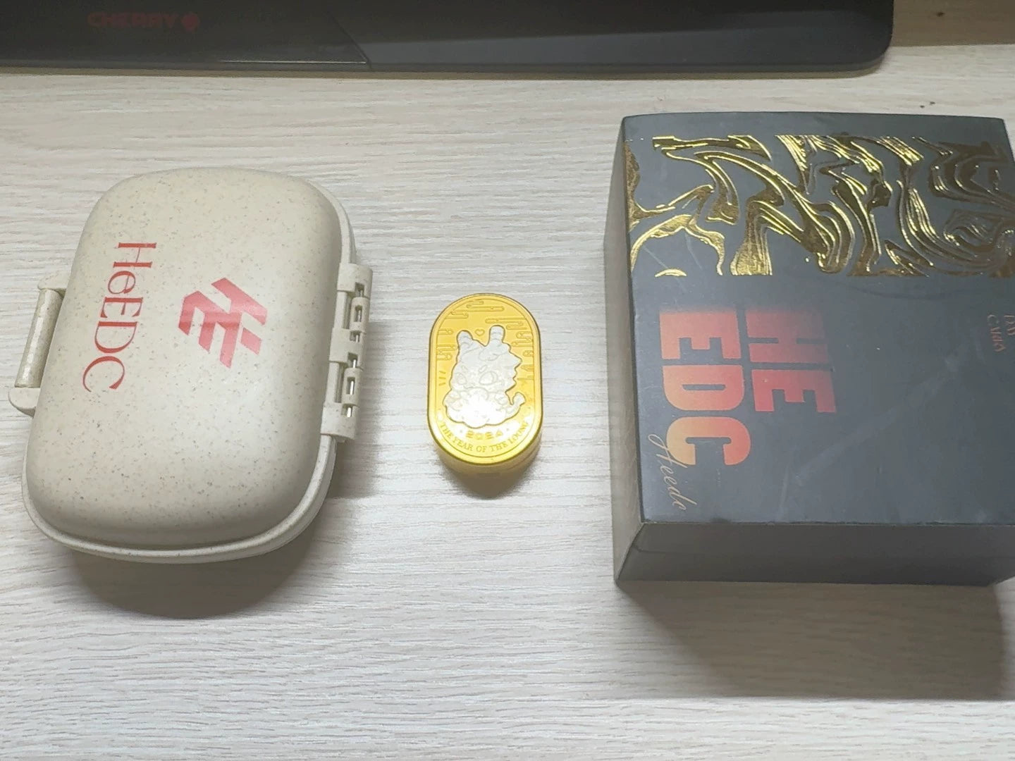 Ling Yun 3.0 Crystallized Titanium+Stainless Steel