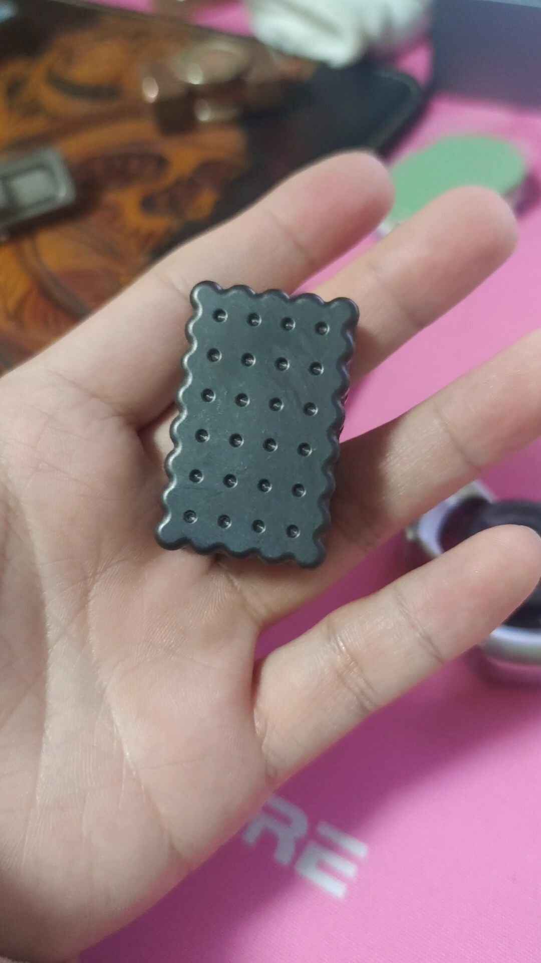 Biscuit Zirconium