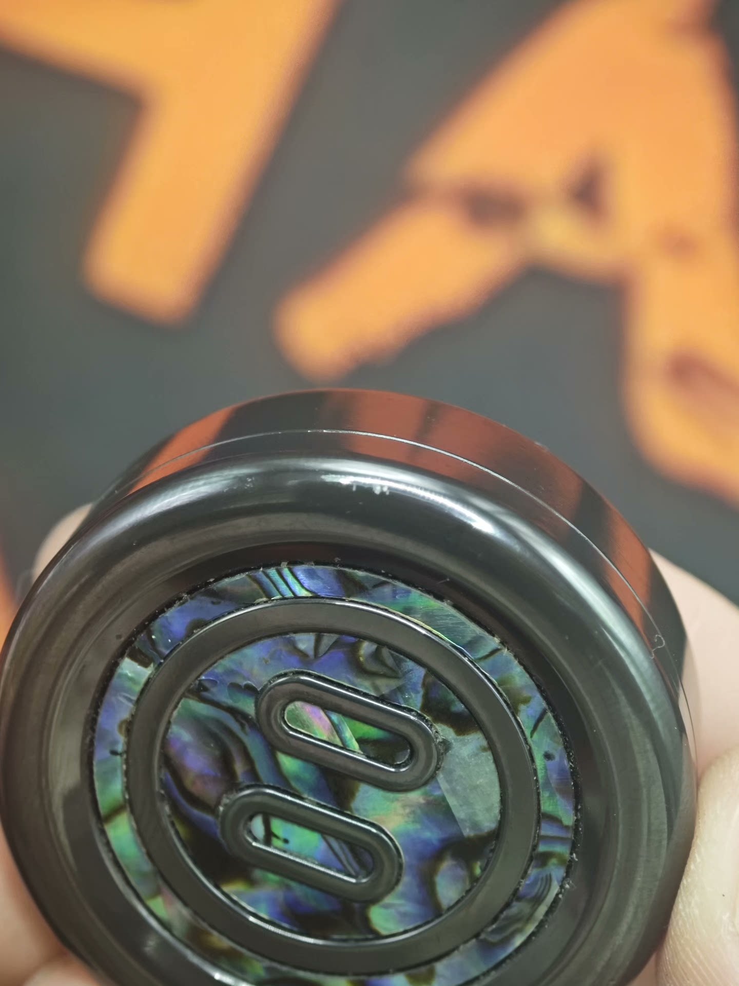 Pig Coin Zirconium