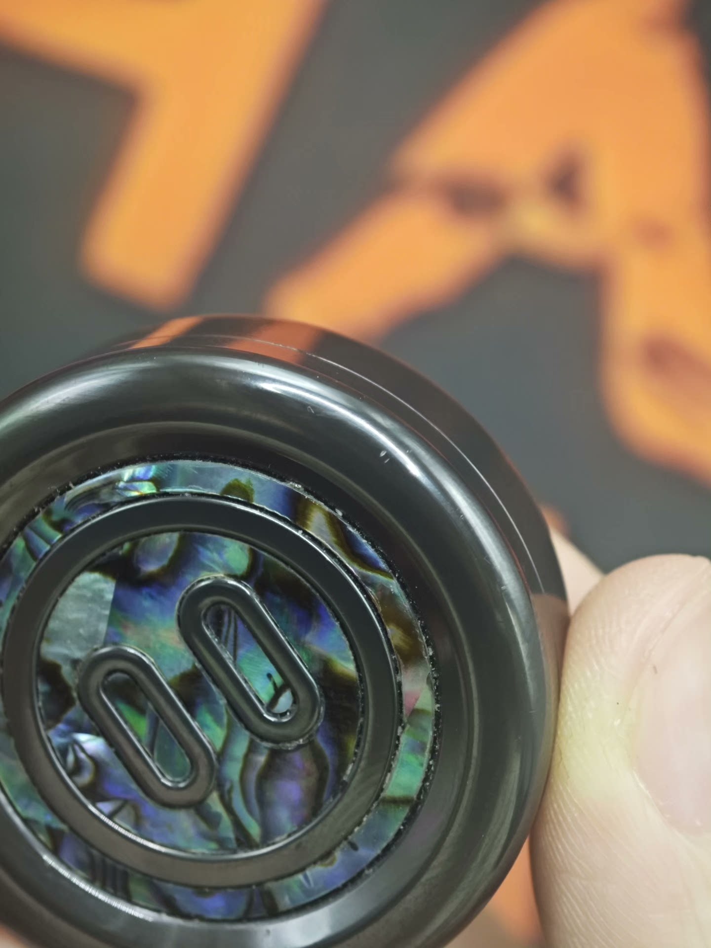 Pig Coin Zirconium