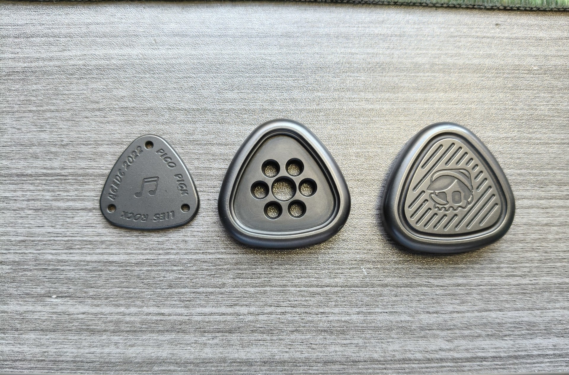 PICO PICK Blackened Stainless Steel