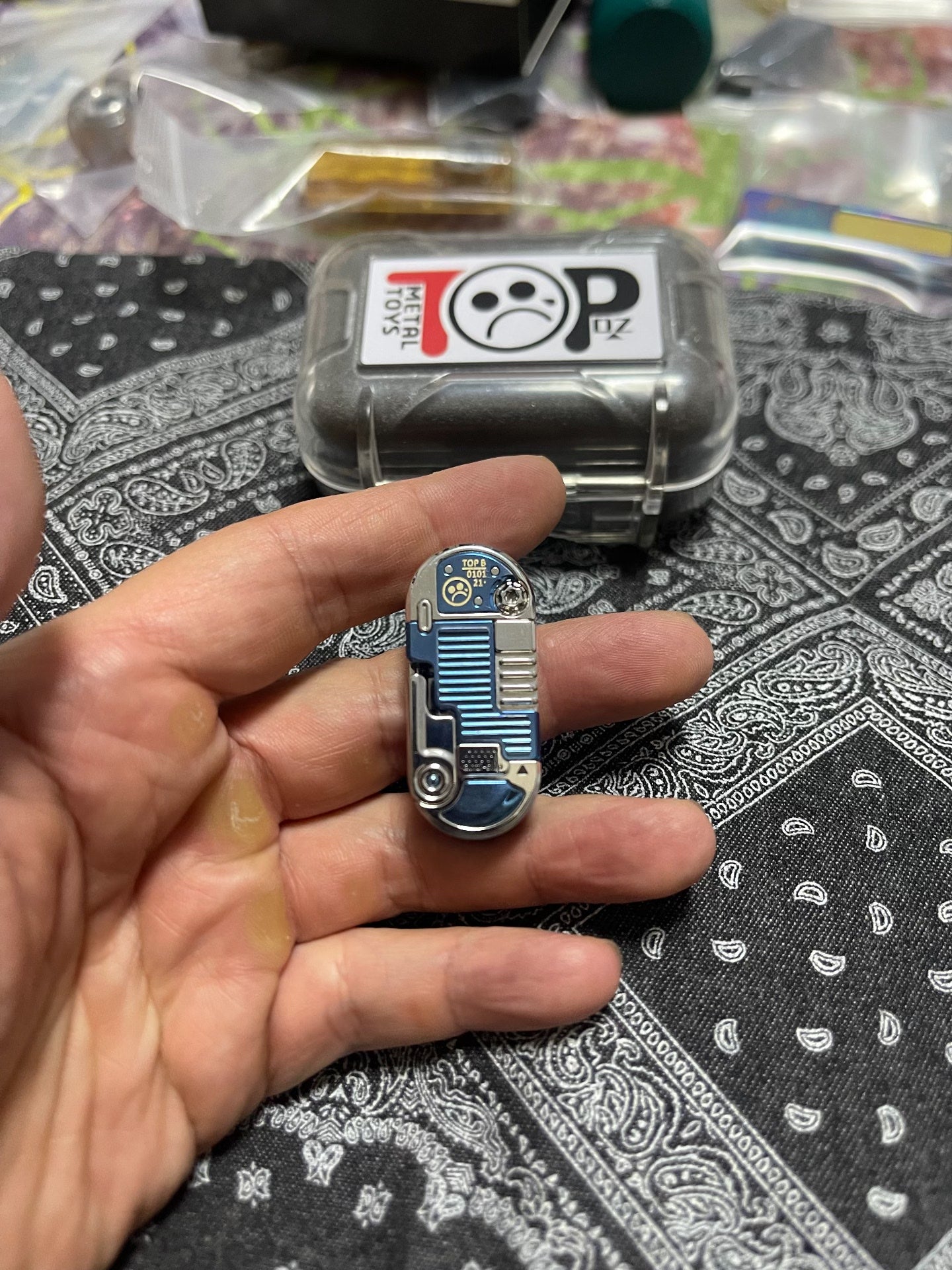 Top B Titanium