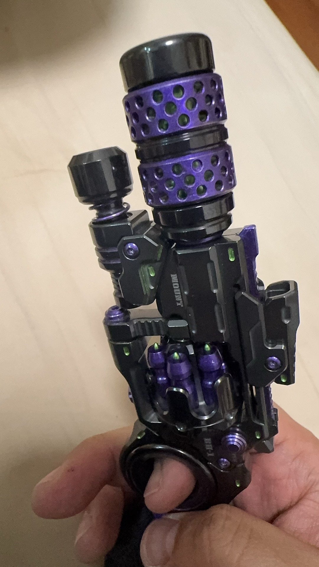 Breaker Zirconium
