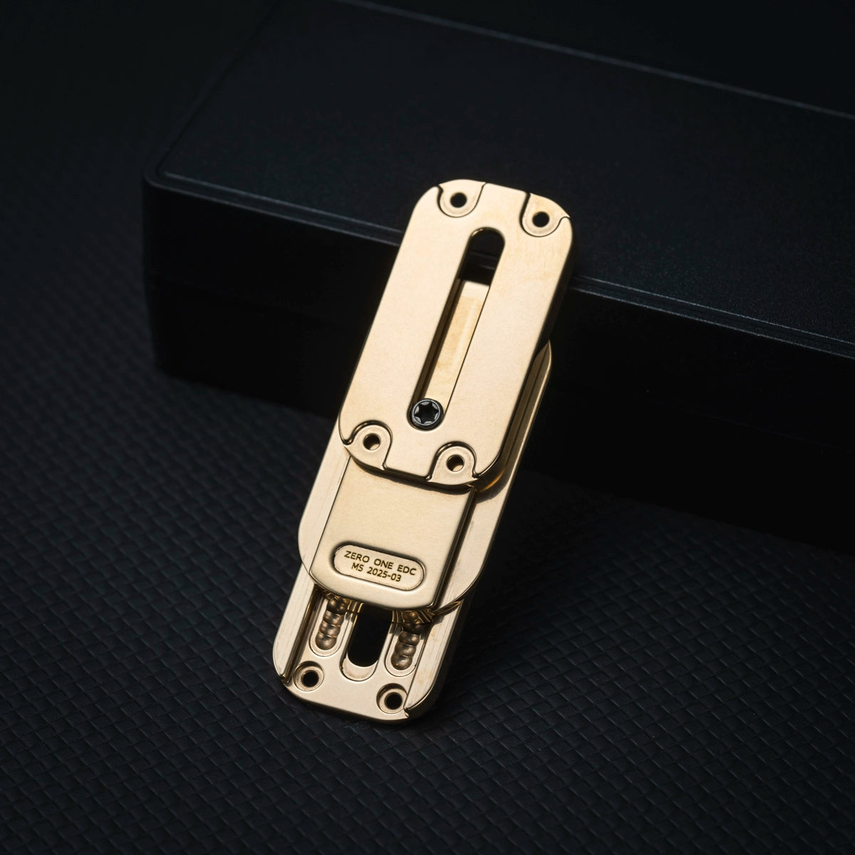 01EDC Slider