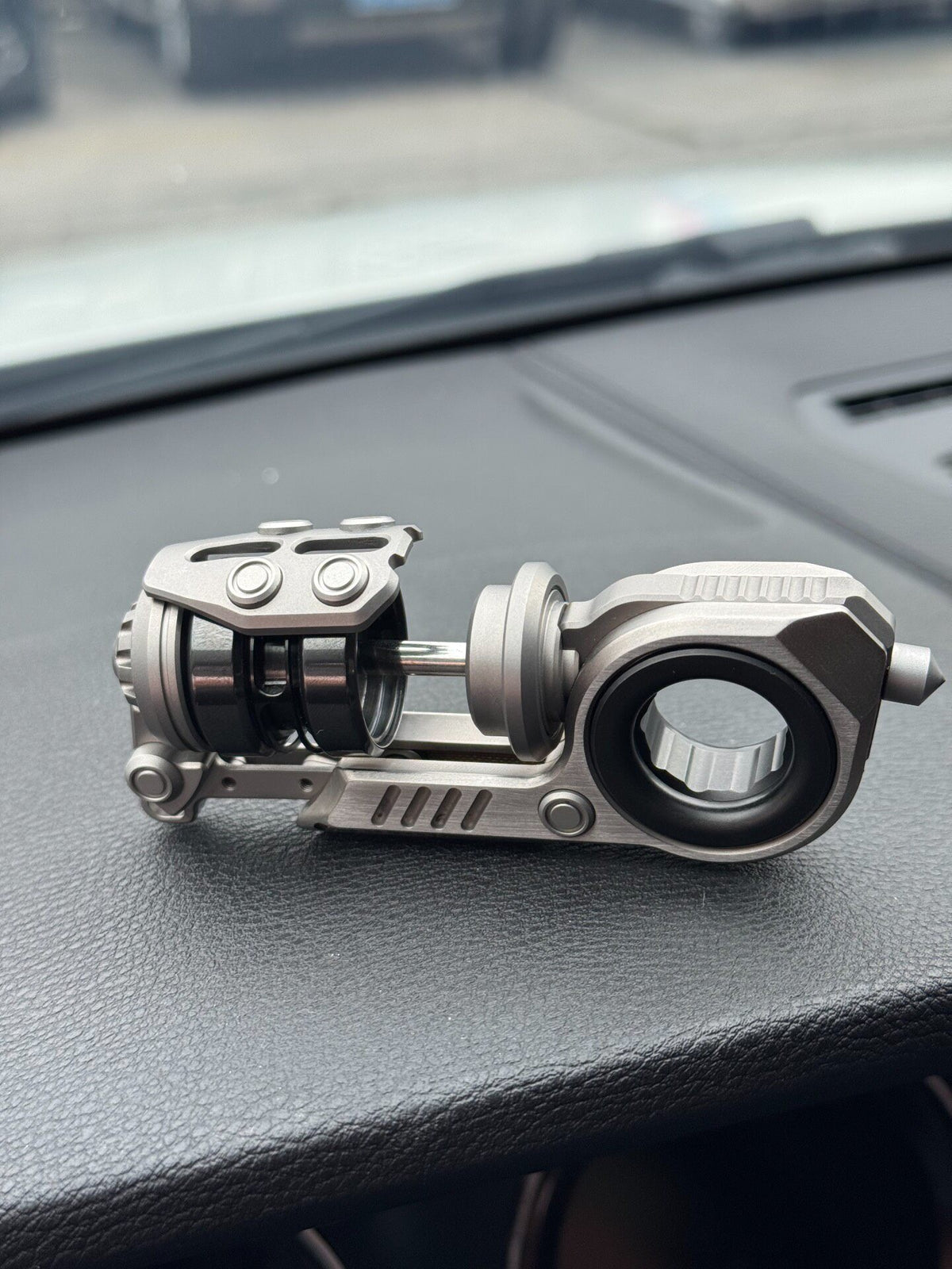 Sinian Titanium Zirconium Limited Edition