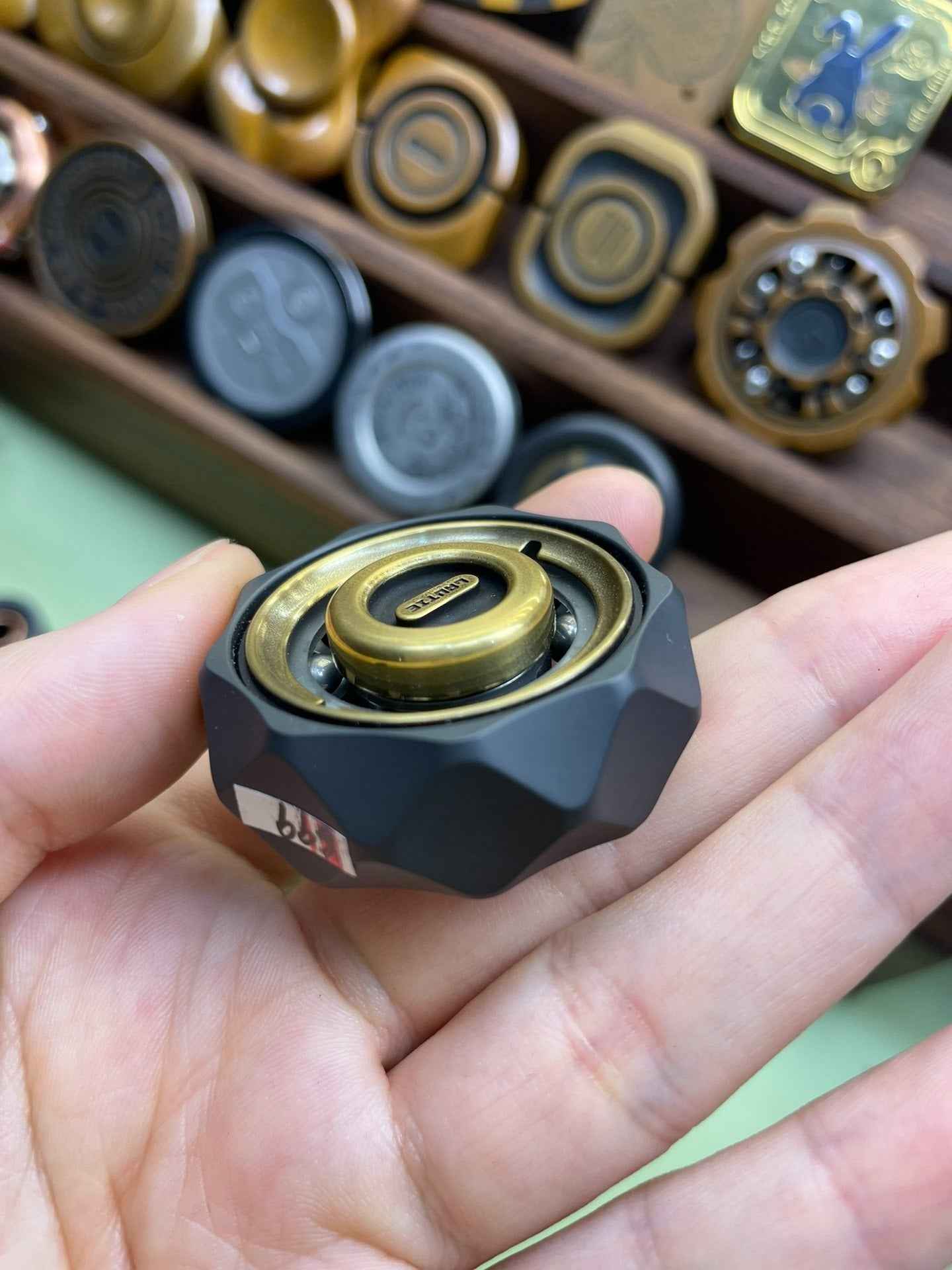 BIT05 Zirconium