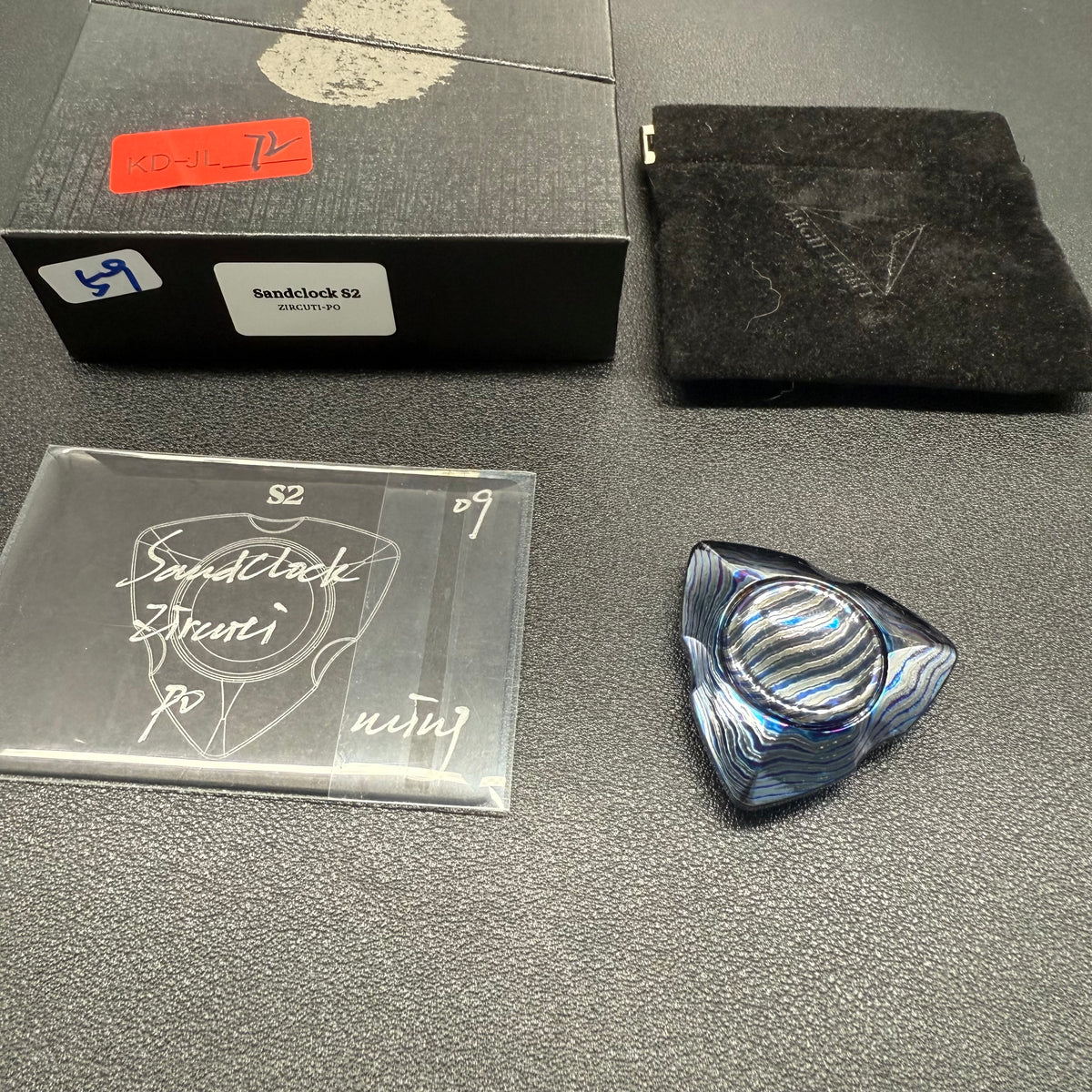 Hourglass S2 Zircuti