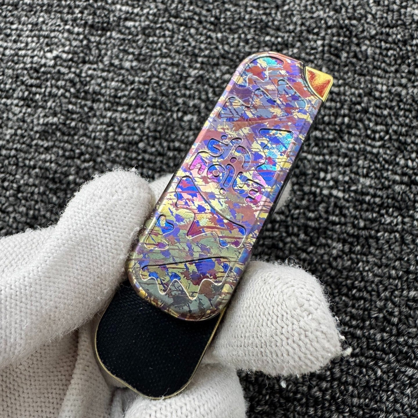 Q Mechanical Titanium