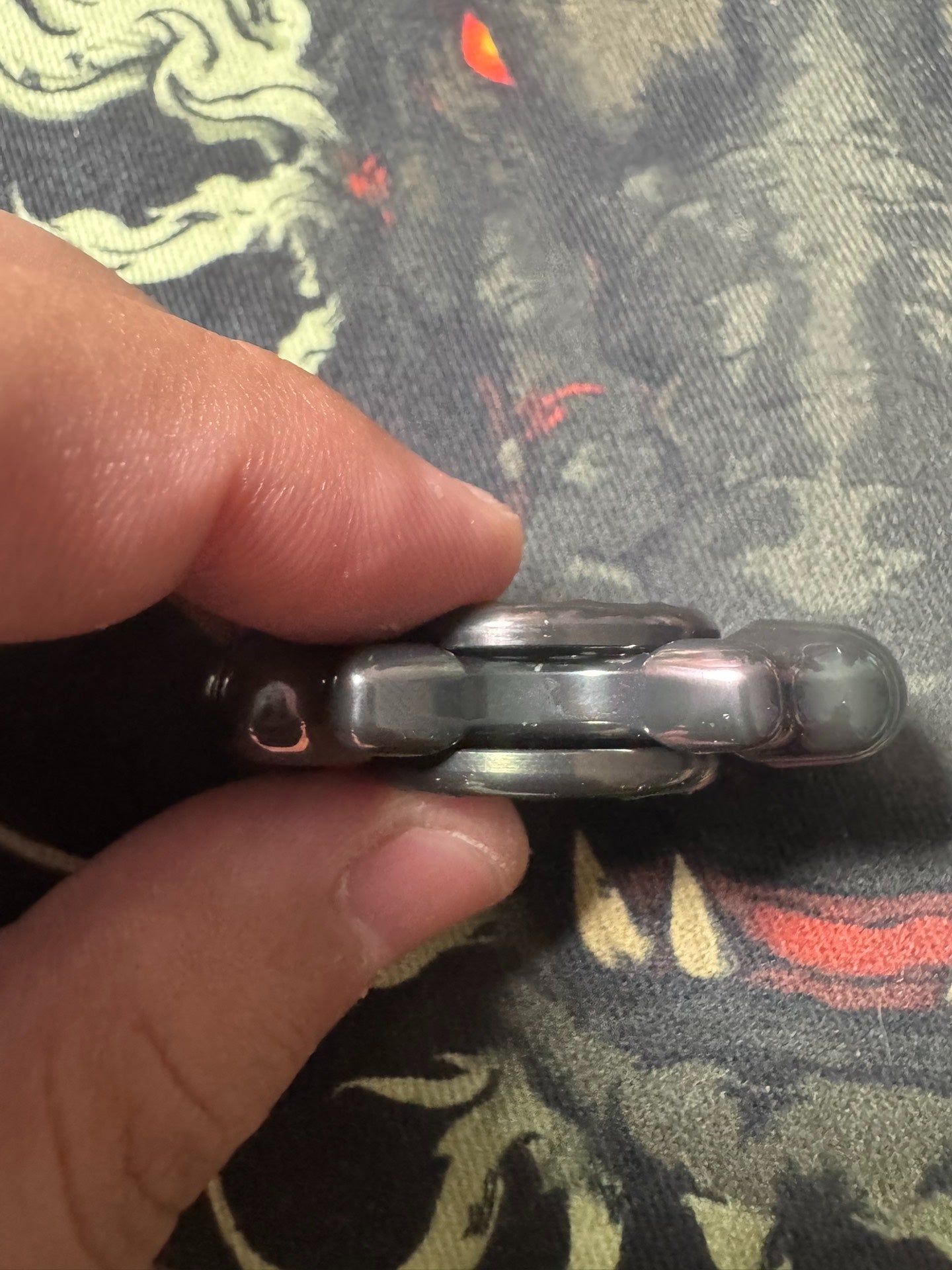 Conch Oil Slick Zirconium