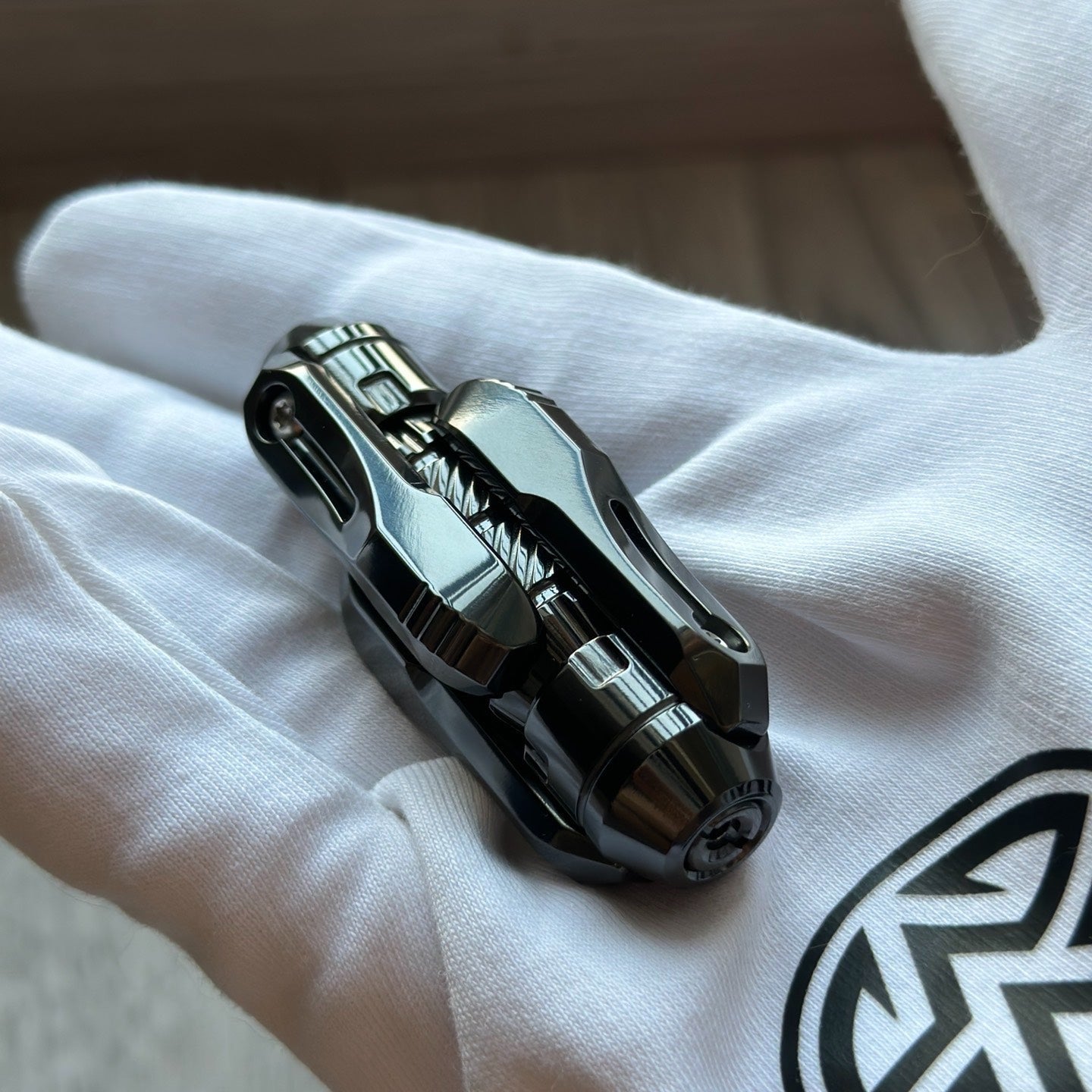 Lazer Zirconium