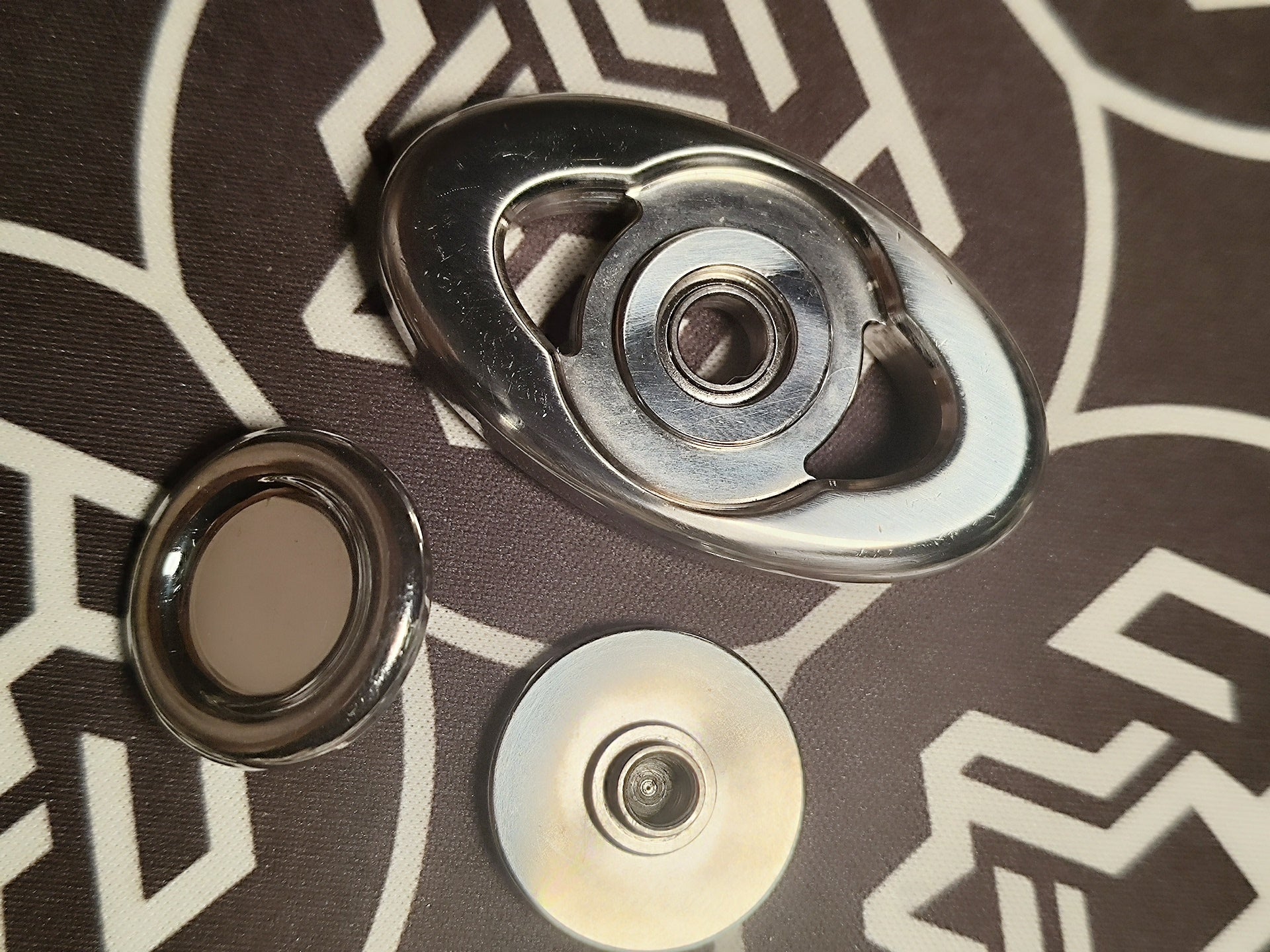 MIND EYES Polished Stainless Steel