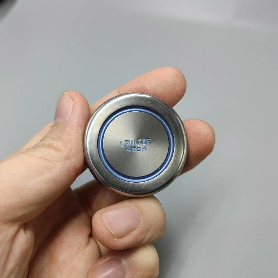 Mini Dealer Titanium blue