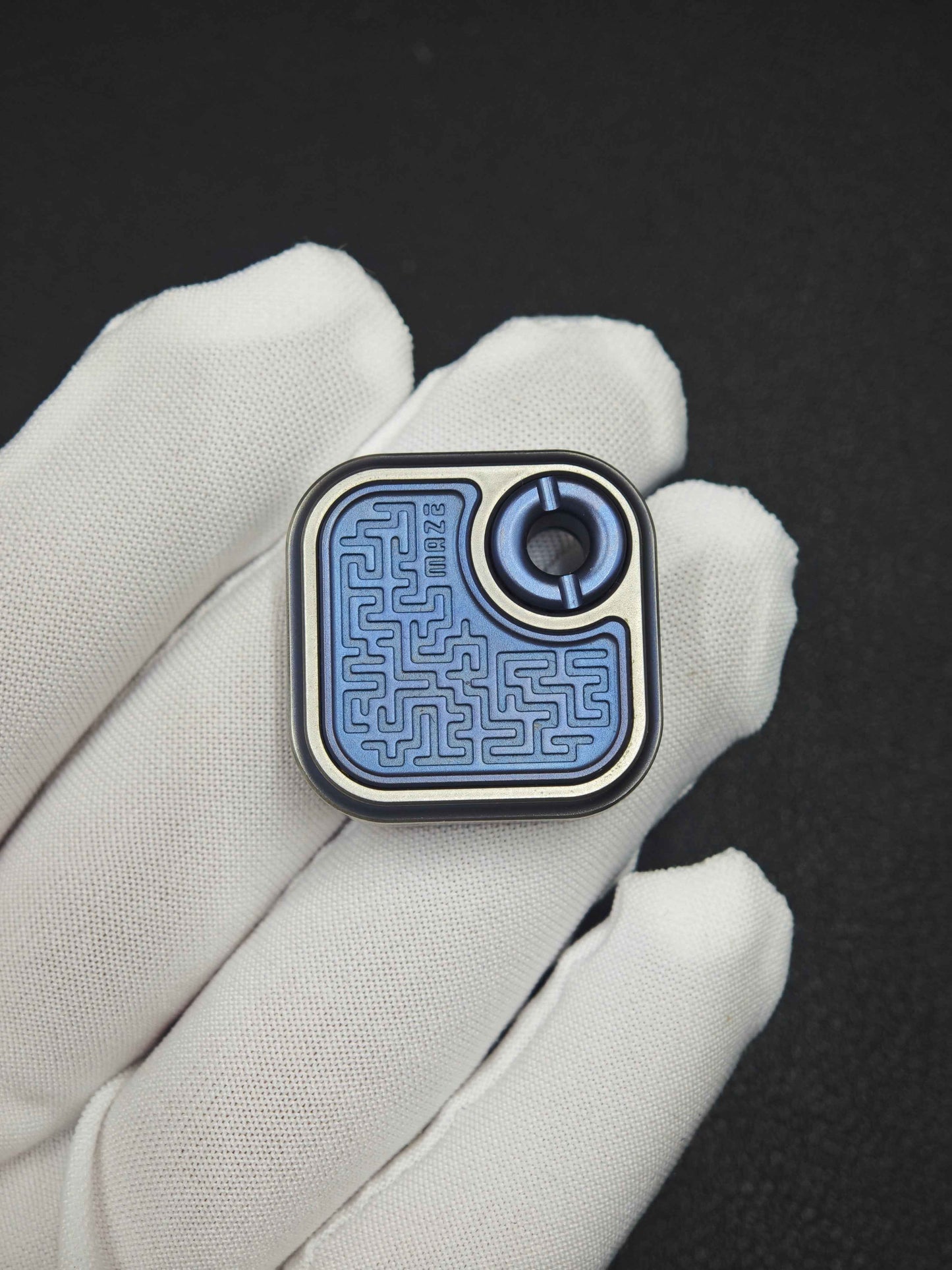 01EDC Food Toast Titanium Brushed
