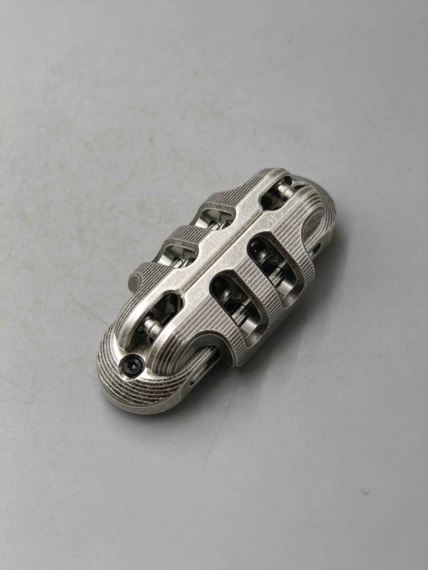 EXOSKELETON, Stainless Steel