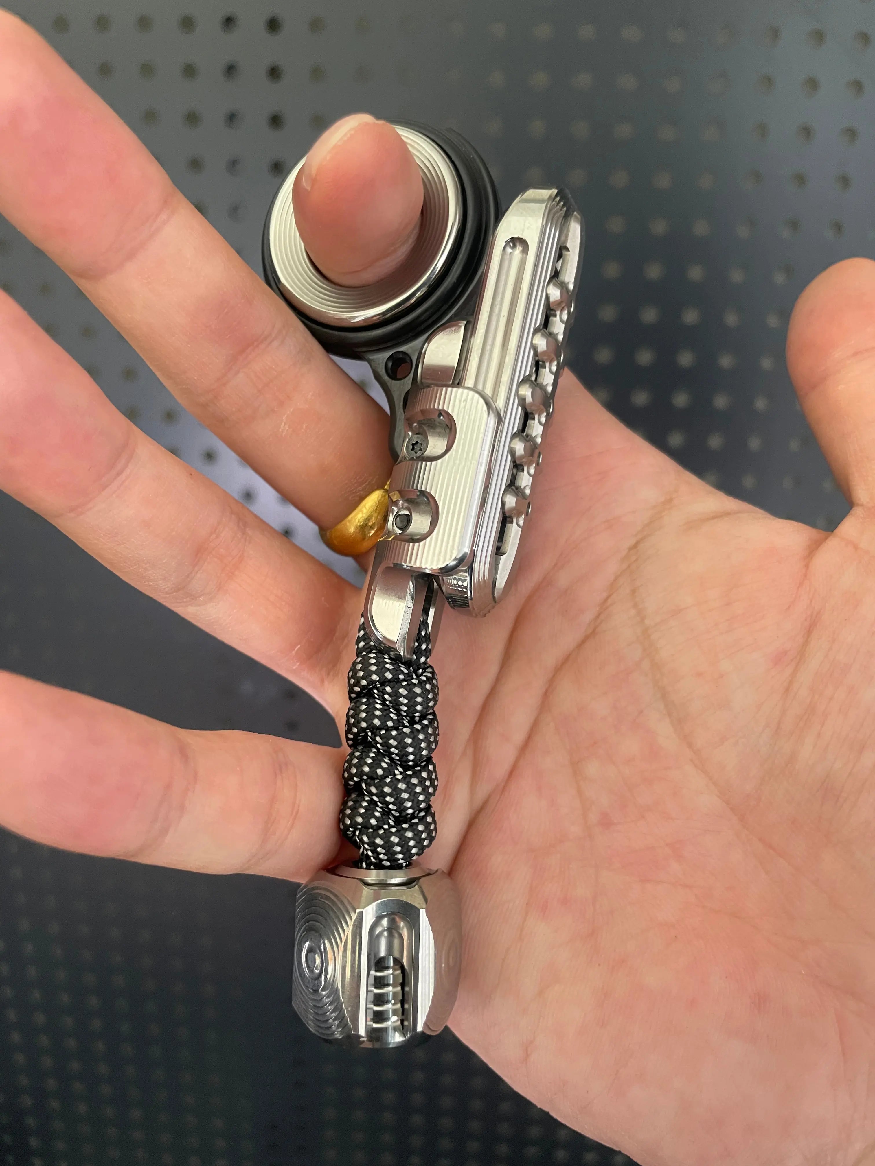 EXOSKELETON Set Titanium