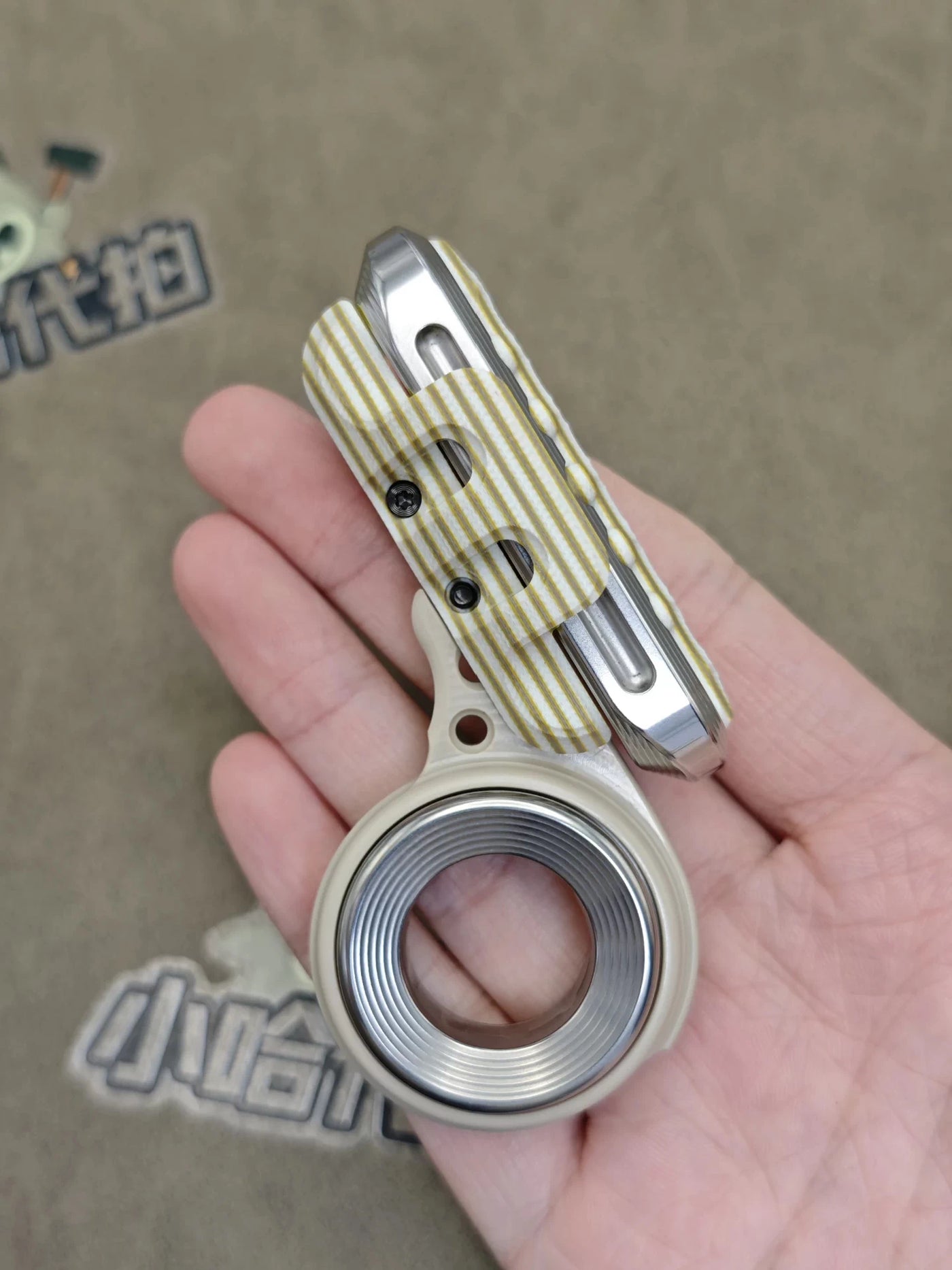 EXOSKELETON G10