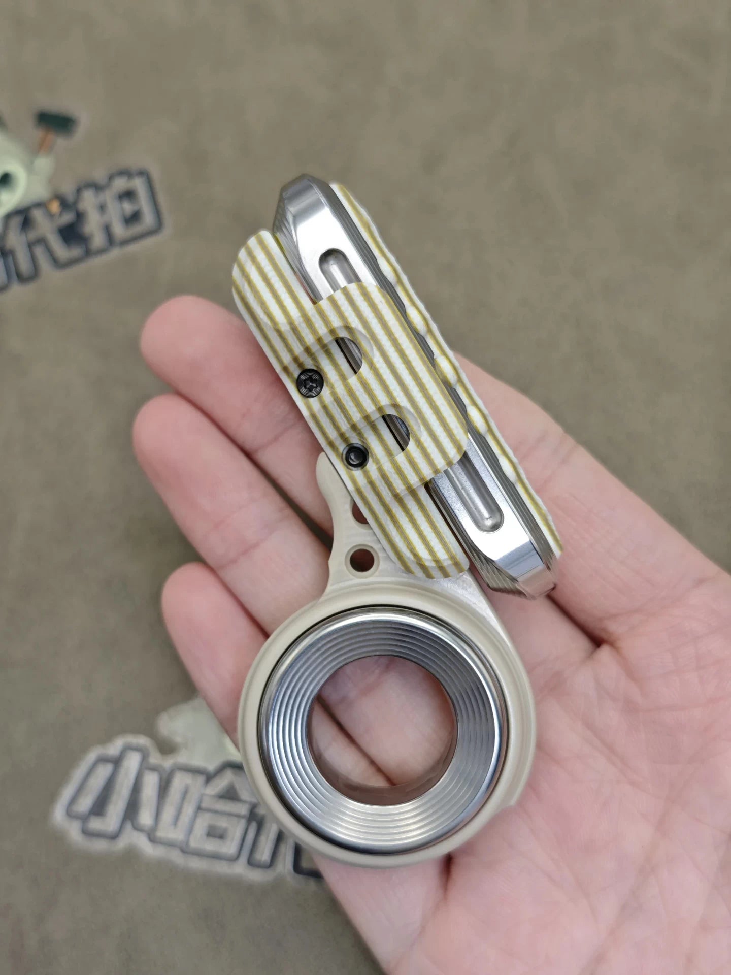 EXOSKELETON G10