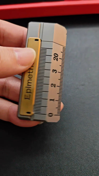 Quirky Ruler Titanium