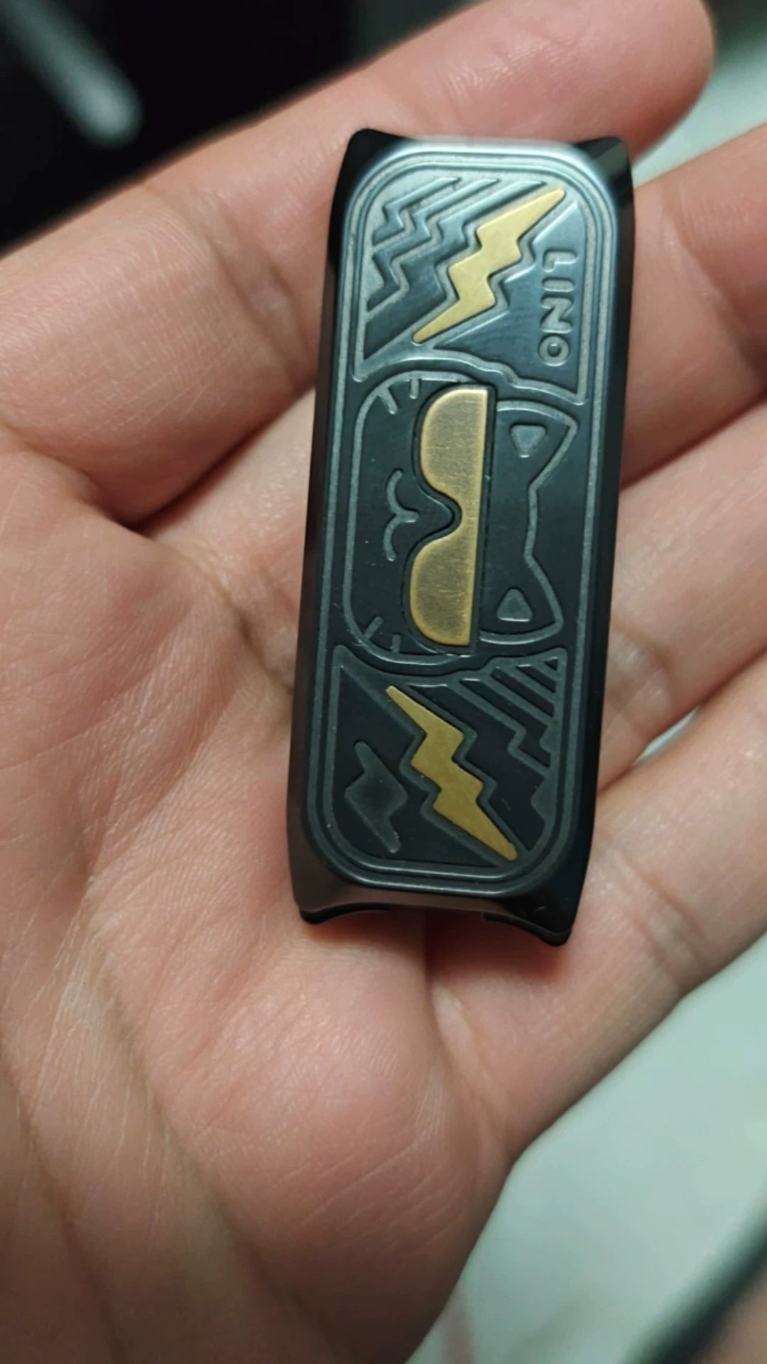 LIMBO Mechanical Zirconium