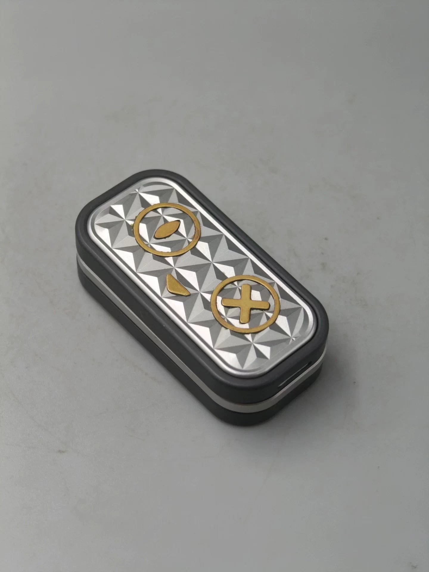 Schrodinger's Cat Zirconium