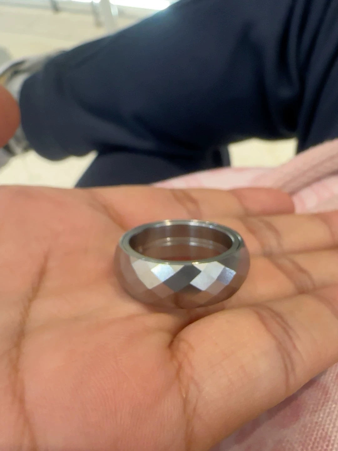Pig Ring Titanium