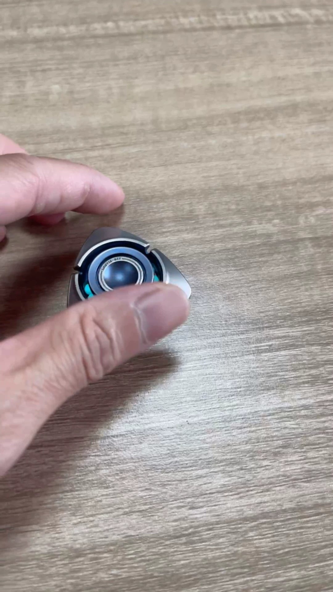 BIT04 Titanium