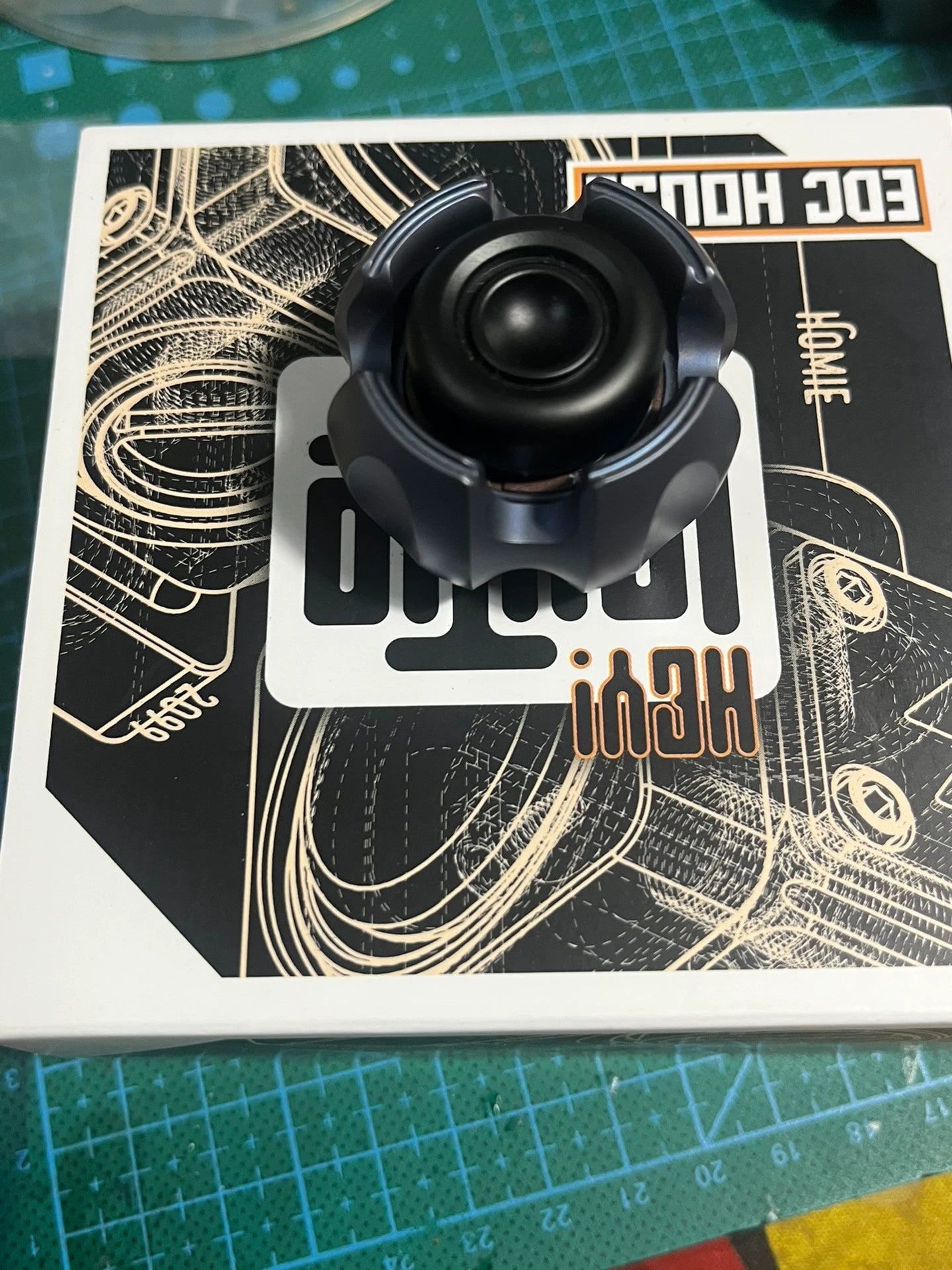 Noiz Titanium
