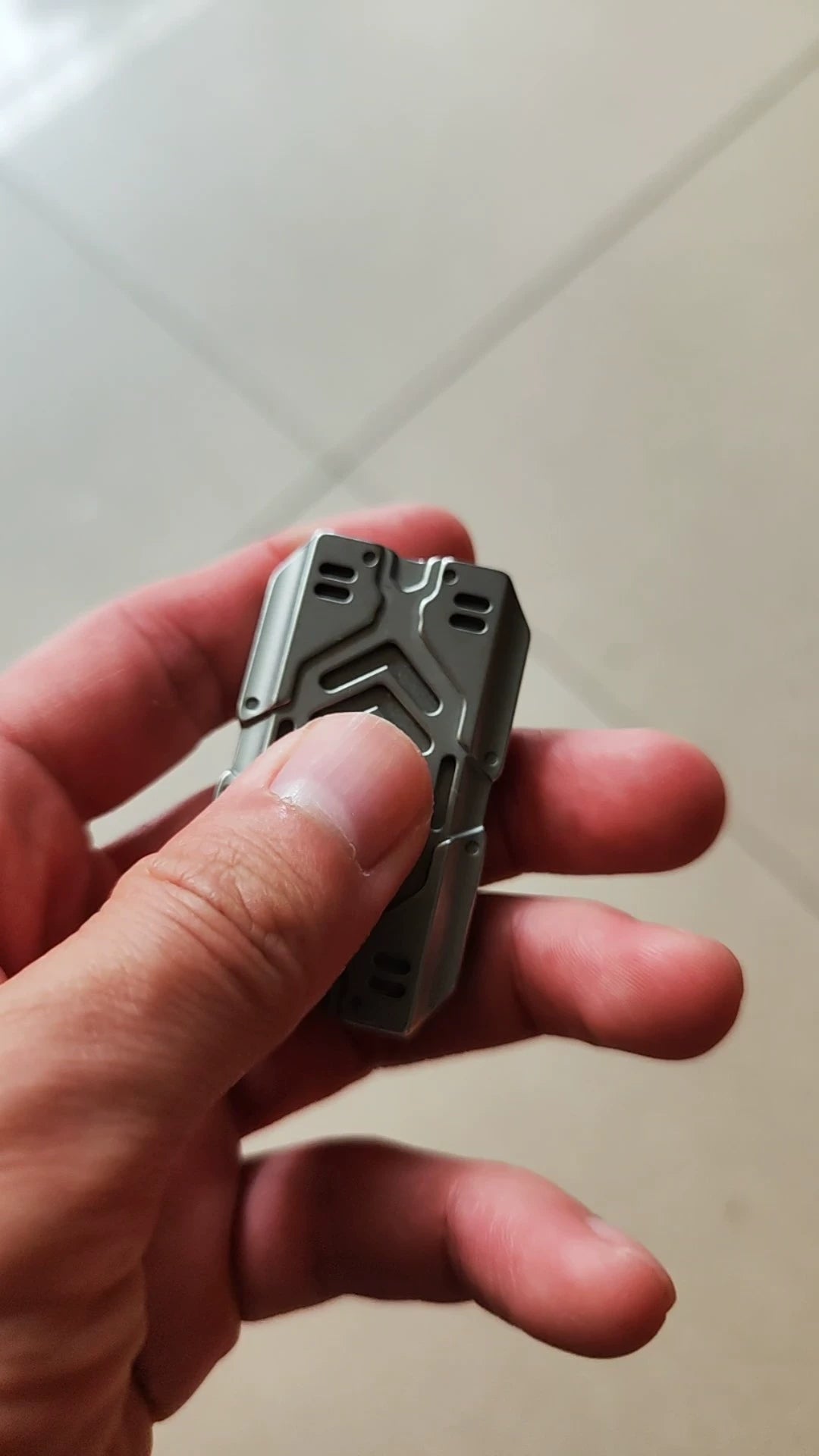 Warshield Slider Stainless Steel