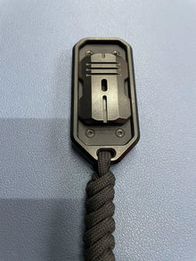 Music Waves Slider Titanium