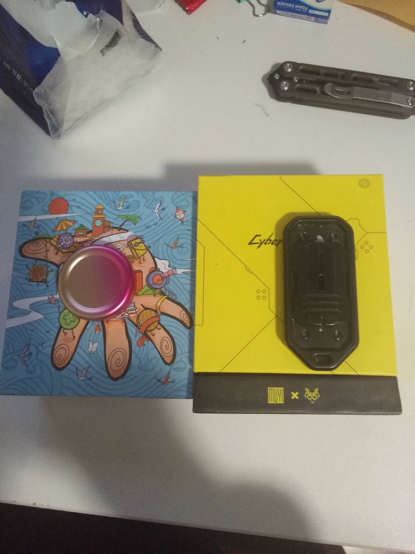 Music Waves Slider Titanium