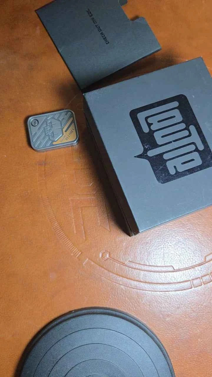 Poker Shuffle Stainless Steel