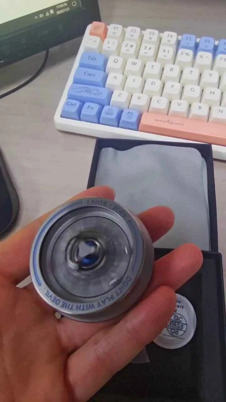 Carnival Roulette Titanium