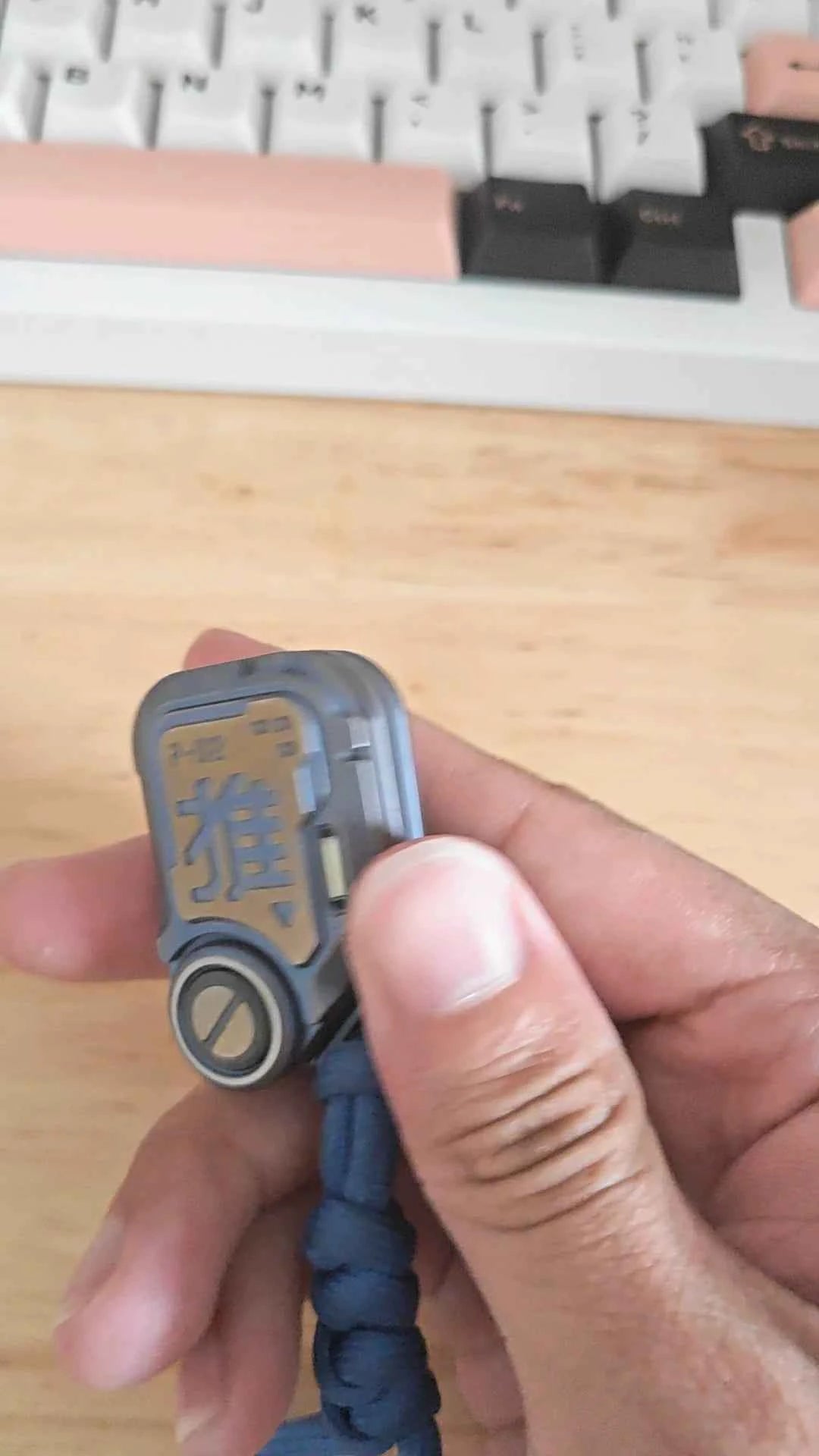 POP Throwing Card Titanium