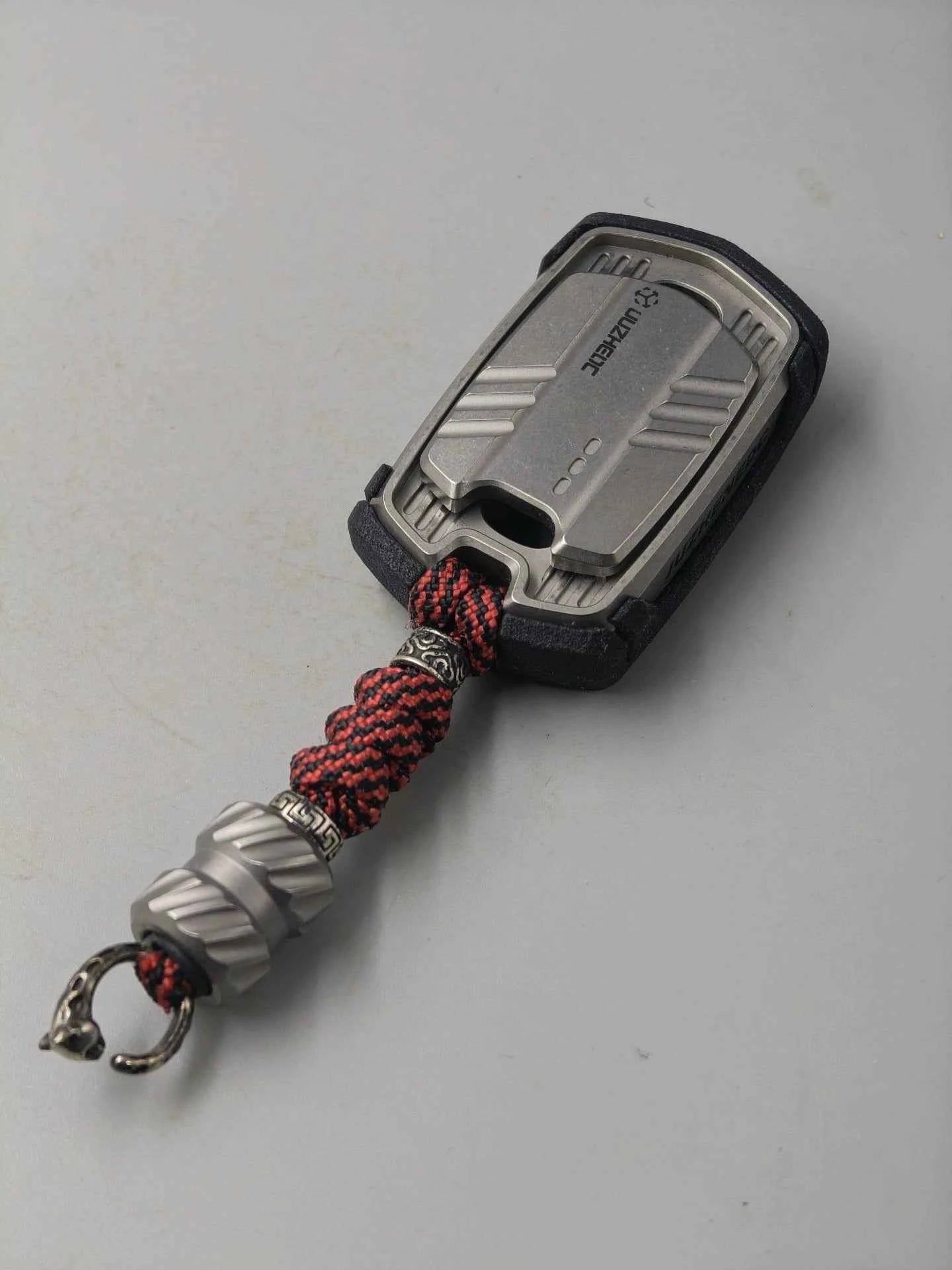 Thousand machines Titanium