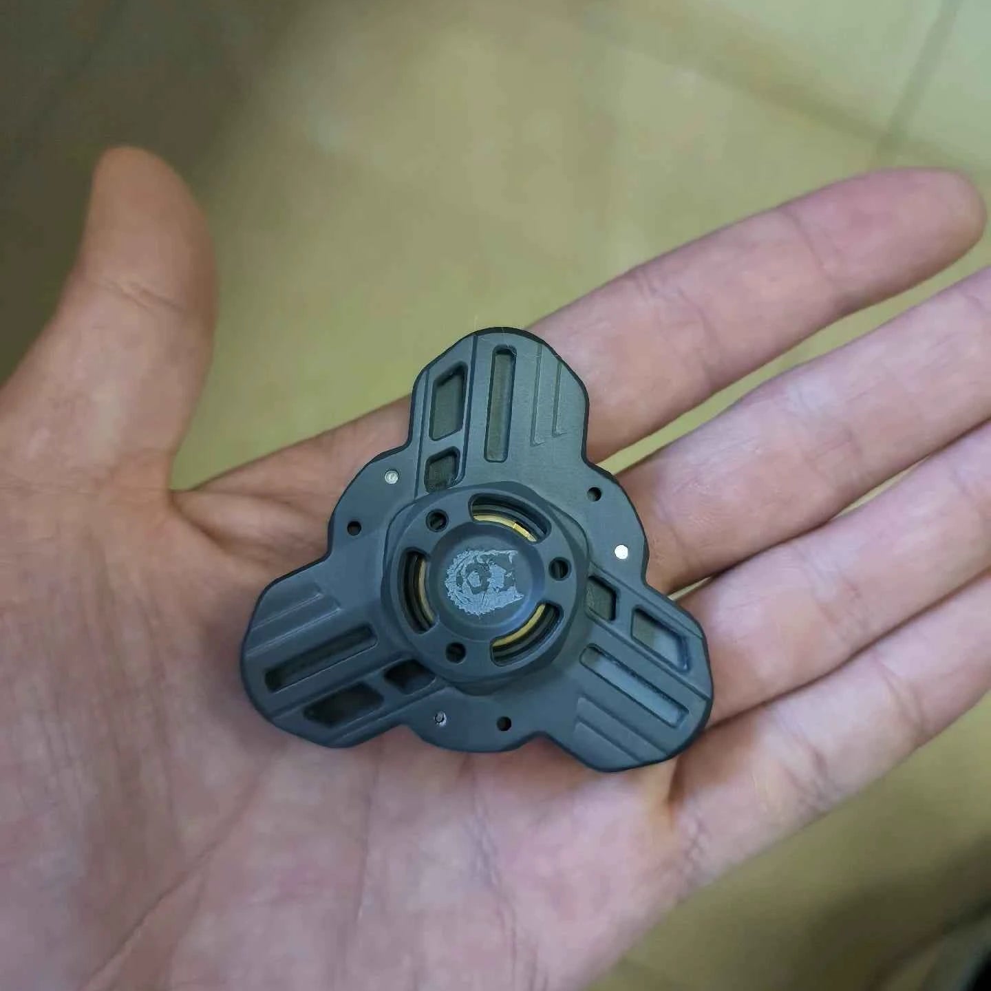 Tri linkage Zirconium