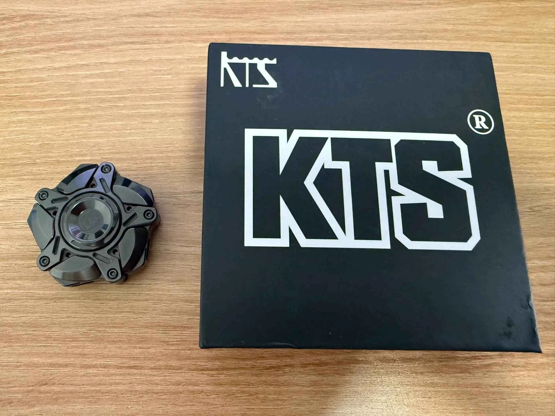 Penta-Origin Zirconium