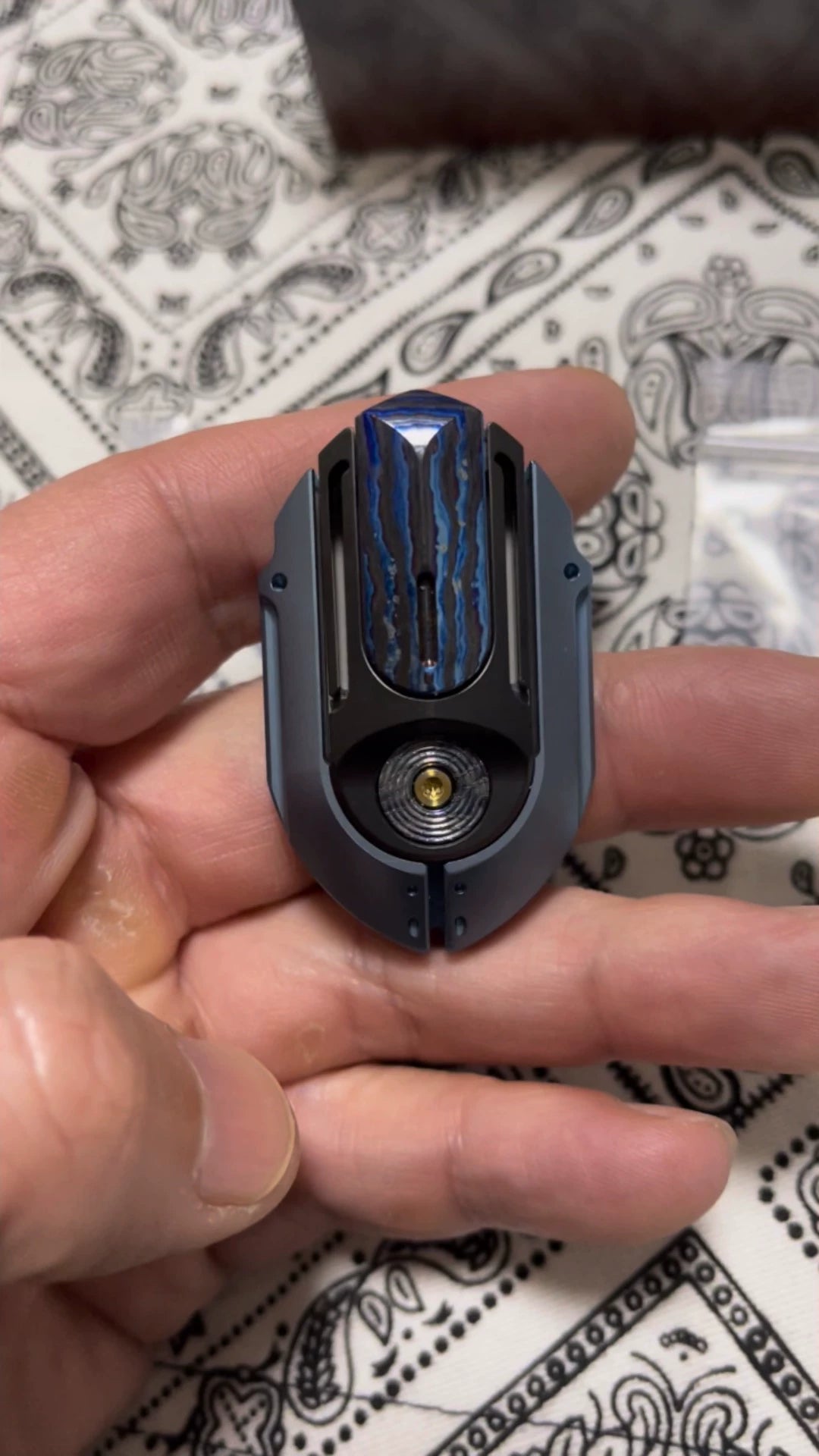 Roche Strike Titanium