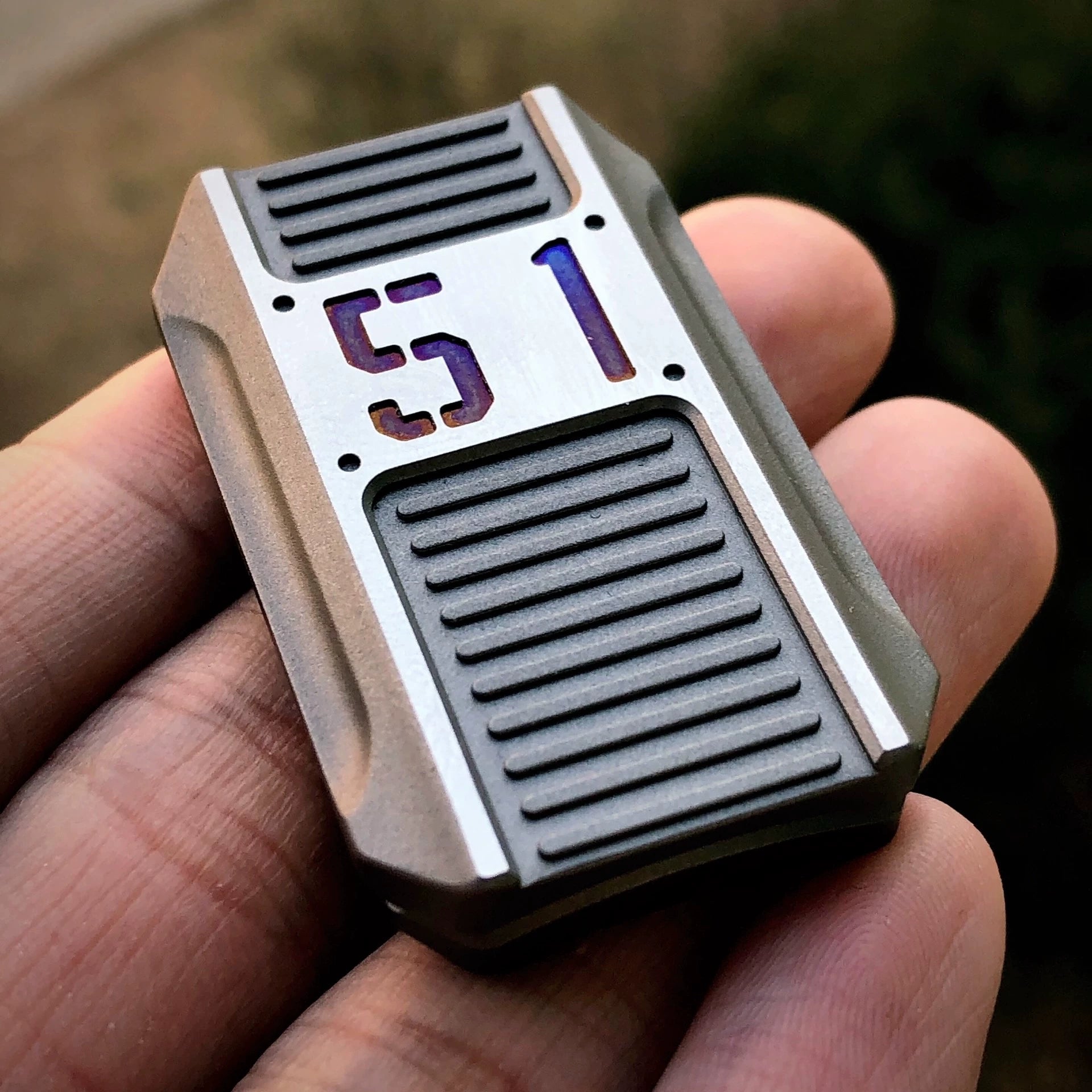 BULLET PROOF SHIELD Titanium