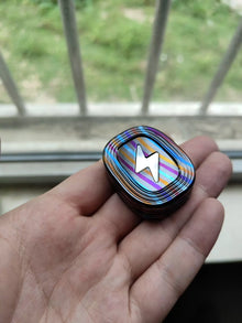 Nebula Zircuti