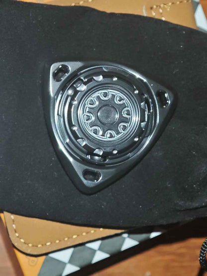 ROAR Spinner Zirconium