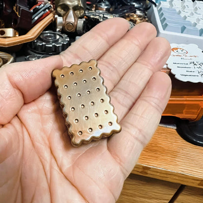 Biscuit Copper