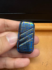 Lucky Candy Titanium