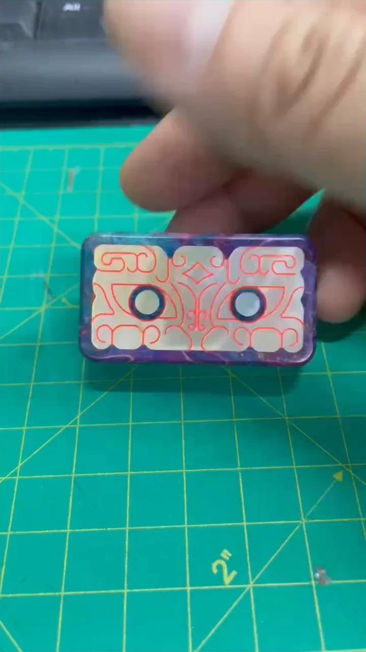 Nine Tripods Ceramic