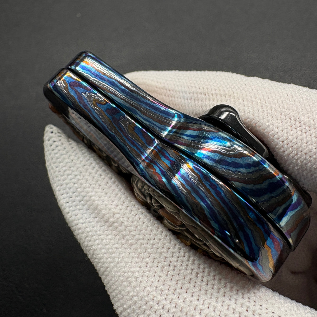 Demon Subduing Toga Tangcao Pattern Zircuti